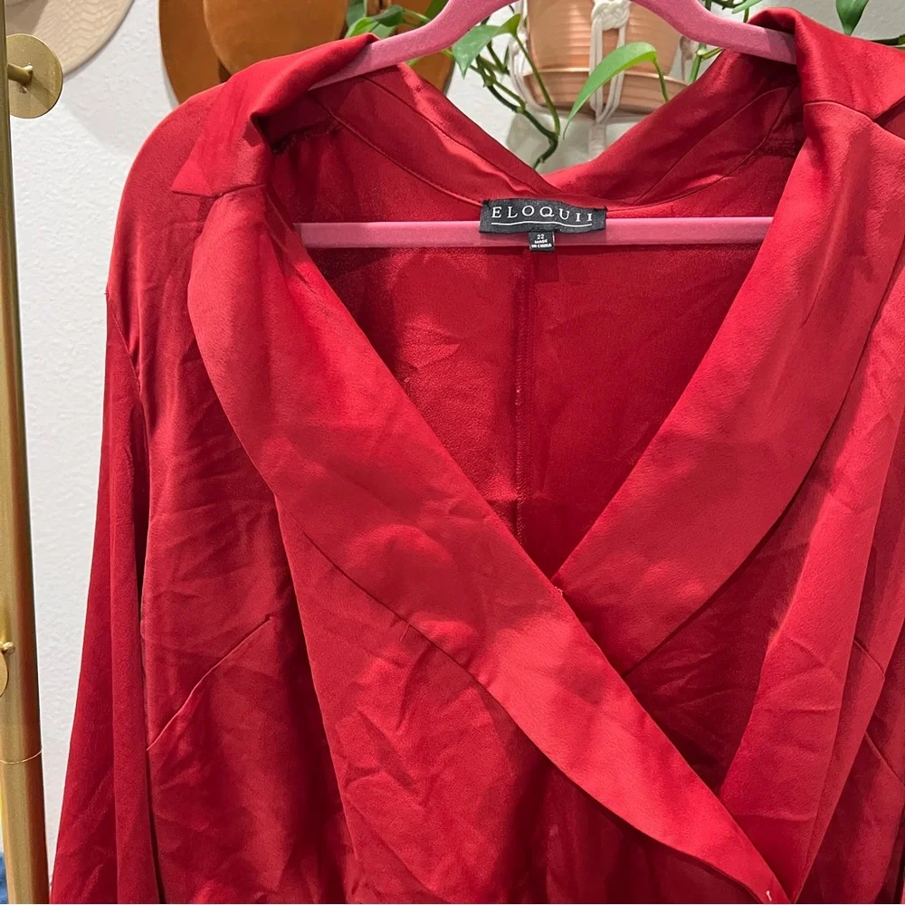 Silky Red Collared ELOQUII Bodysuit - Picture 2 of 9